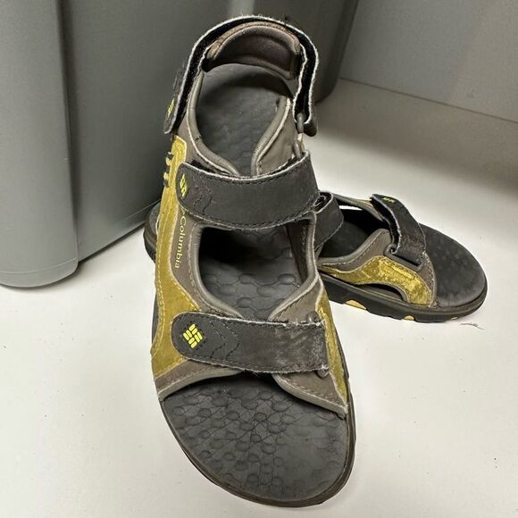Columbia Sport Sandals size 2y - Picture 1 of 4